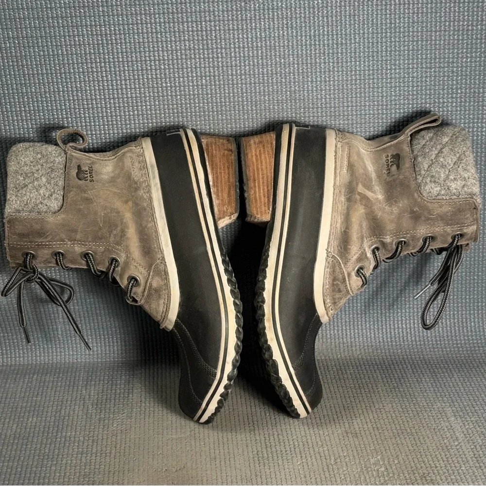 Sorel‎ Women's Slimpack Lace II Winter Boots Gray/Black Size 10